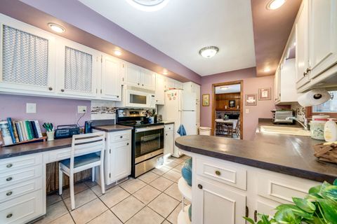 Tiny photo for 4307 Tallwood Avenue, Rockford, IL 61114 (MLS # 12558118)