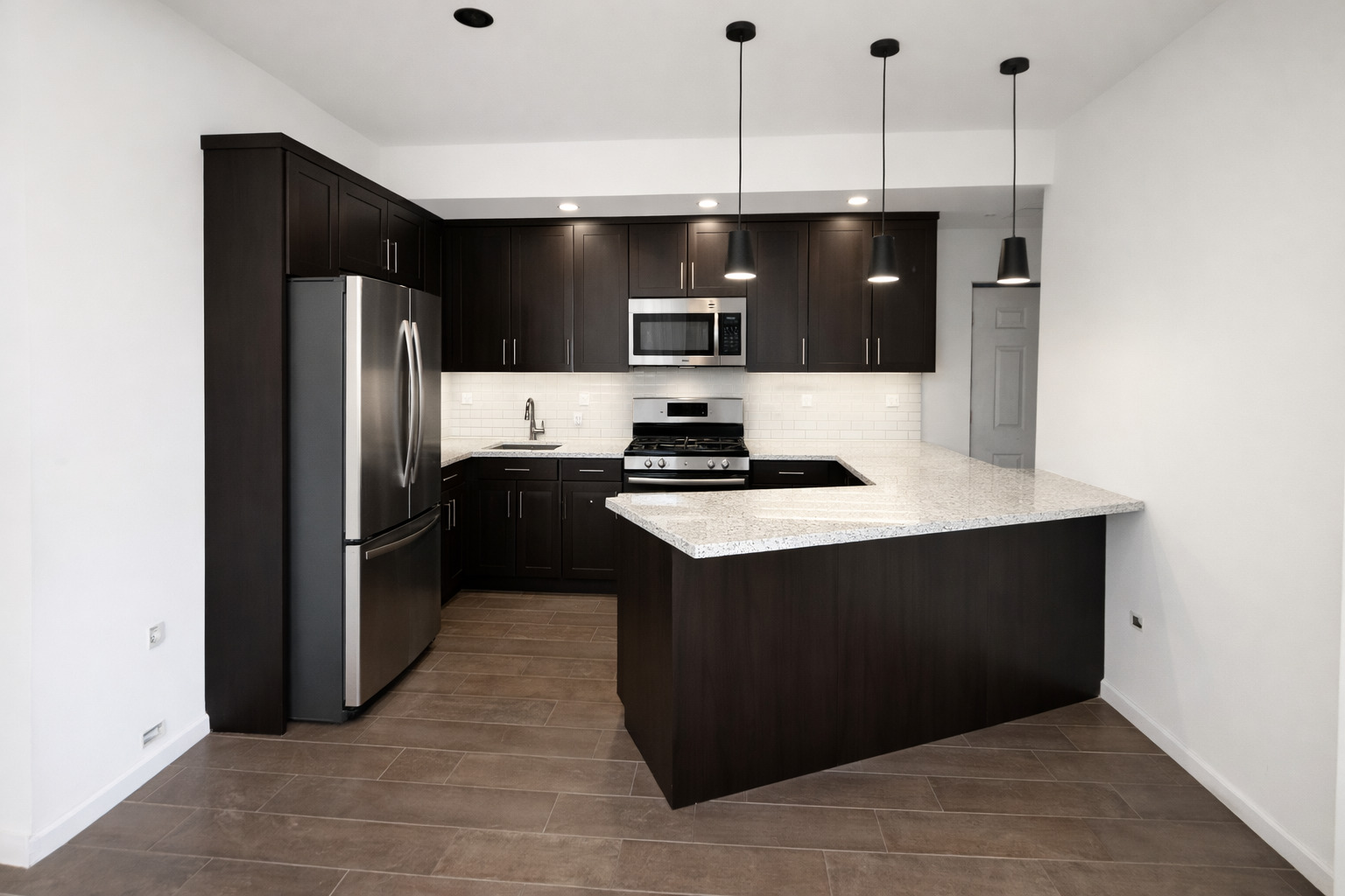 3340 W Evergreen Avenue 2R