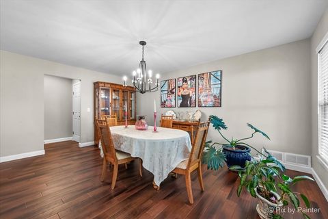 Tiny photo for 1504 Laurel Oaks Drive, Streamwood, IL 60107 (MLS # 12479544)
