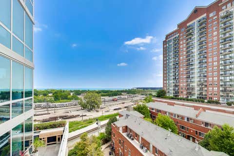 Tiny photo for 1629 S Prairie Avenue #805, Chicago, IL 60616 (MLS # 12729458)