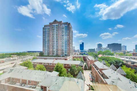 Tiny photo for 1629 S Prairie Avenue #805, Chicago, IL 60616 (MLS # 12729458)