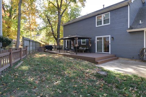 Tiny photo for 1608 Sweetbriar Drive, Bloomington, IL 61701 (MLS # 12505354)