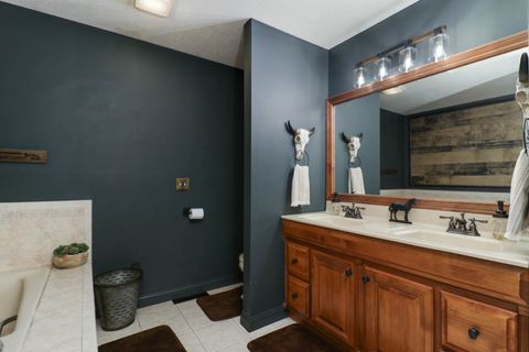 Tiny photo for 1608 Sweetbriar Drive, Bloomington, IL 61701 (MLS # 12505354)