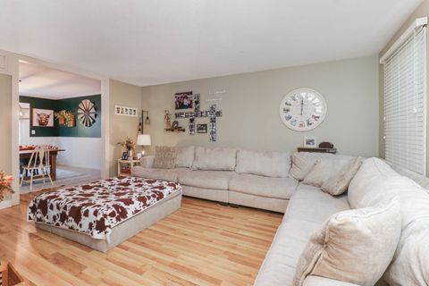 Tiny photo for 1608 Sweetbriar Drive, Bloomington, IL 61701 (MLS # 12505354)