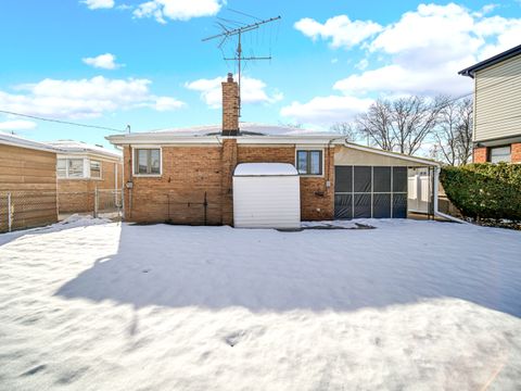 Tiny photo for 7660 W Talcott Avenue, Chicago, IL 60631 (MLS # 12519510)