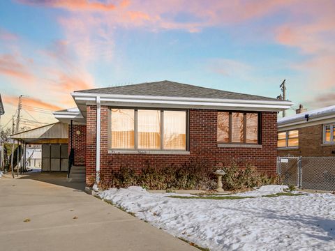 Tiny photo for 7660 W Talcott Avenue, Chicago, IL 60631 (MLS # 12519510)