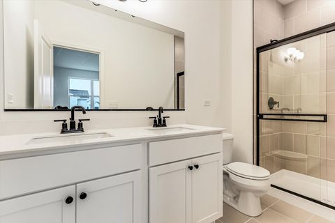 Tiny photo for 341 Kingsport Drive, South Elgin, IL 60177 (MLS # 12532264)