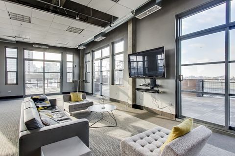 Tiny photo for 900 N Kingsbury Street #1025, Chicago, IL 60610 (MLS # 12526844)