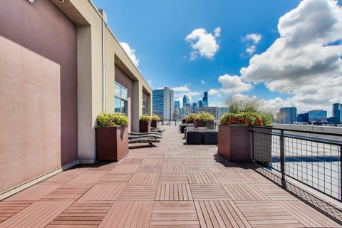 Tiny photo for 900 N Kingsbury Street #1025, Chicago, IL 60610 (MLS # 12526844)