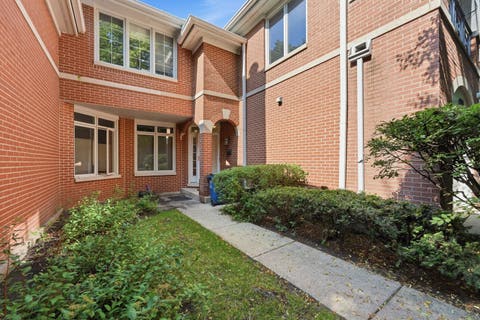 Tiny photo for 4268 W Harrington Lane, Chicago, IL 60646 (MLS # 12700803)