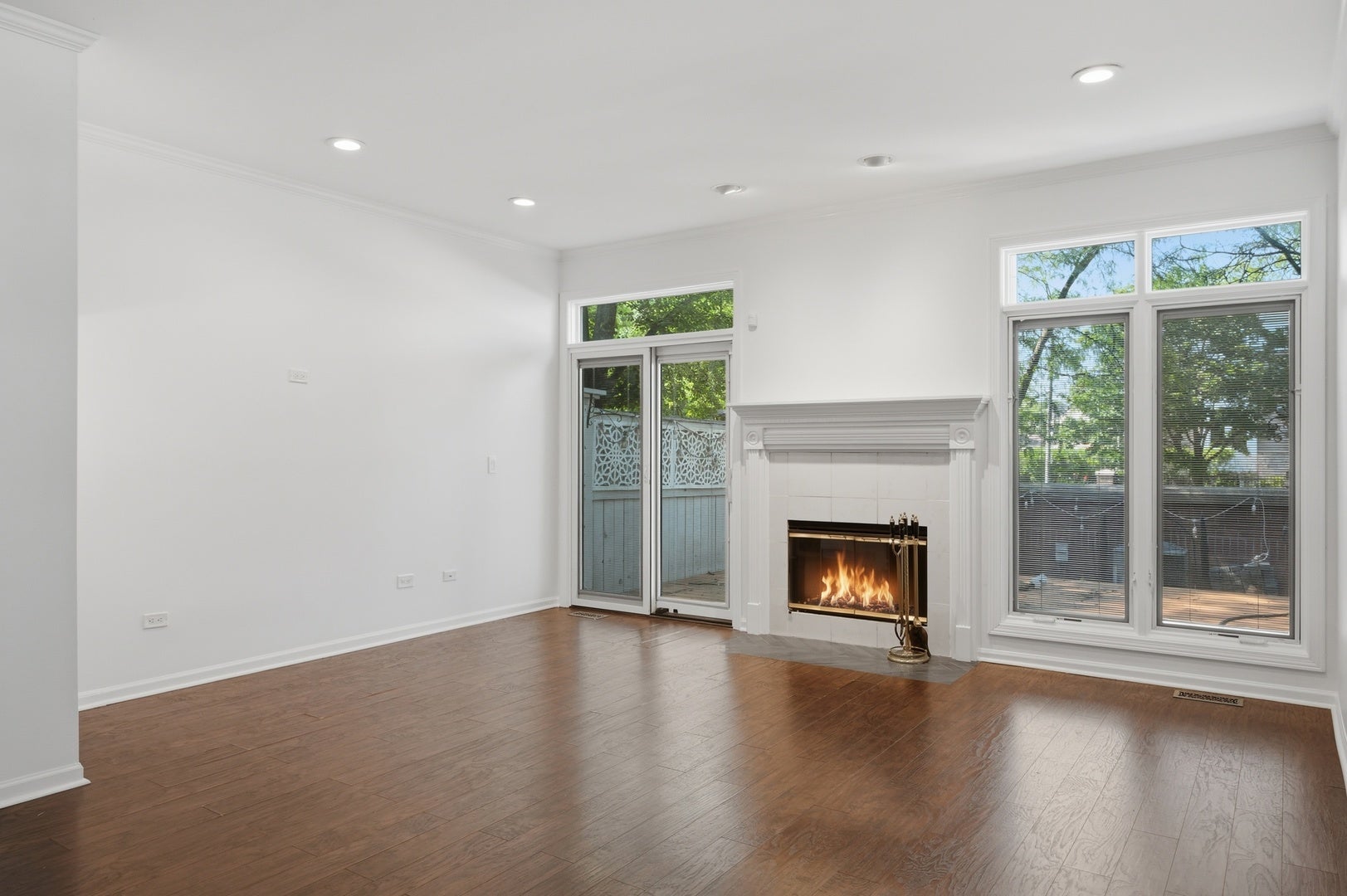 4268 W Harrington Lane
