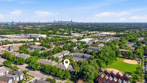 Tiny photo for 4268 W Harrington Lane, Chicago, IL 60646 (MLS # 12700803)