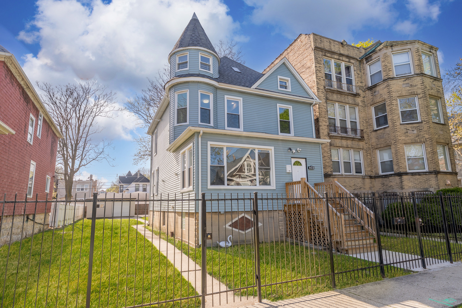 218 N Mason Avenue