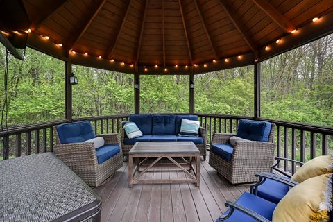 Tiny photo for 1801 Kelly Court, Darien, IL 60561 (MLS # 12632878)