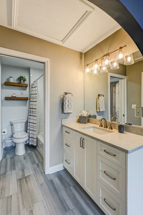 Tiny photo for 1801 Kelly Court, Darien, IL 60561 (MLS # 12632878)