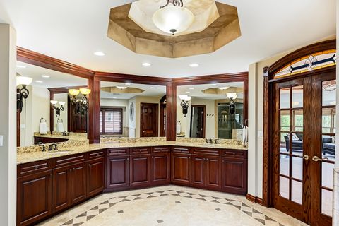 Tiny photo for 1801 Kelly Court, Darien, IL 60561 (MLS # 12632878)