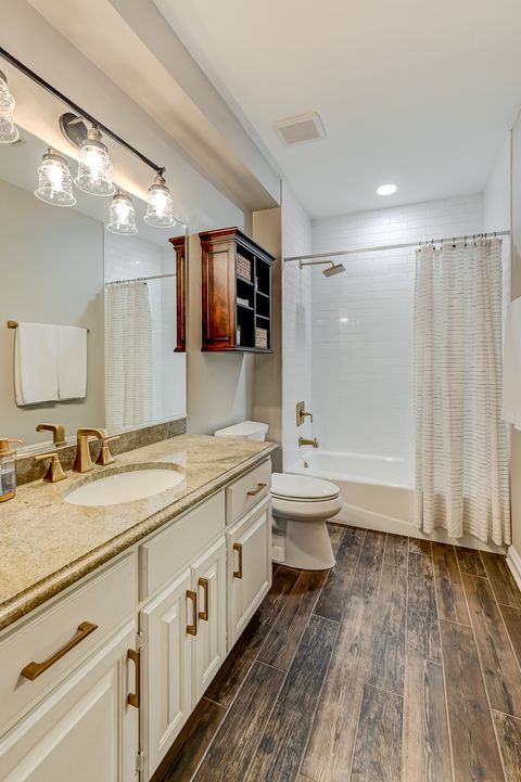 Tiny photo for 1801 Kelly Court, Darien, IL 60561 (MLS # 12632878)