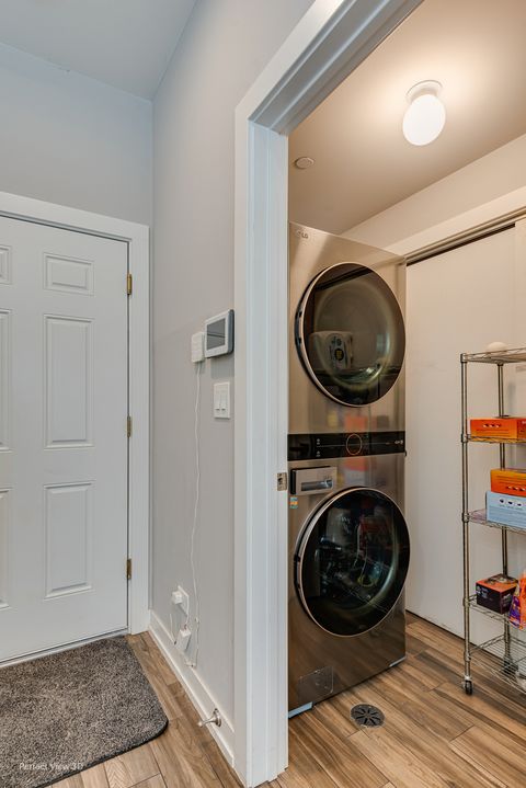 Tiny photo for 2253 W Coulter Street #4, Chicago, IL 60608 (MLS # 12469109)