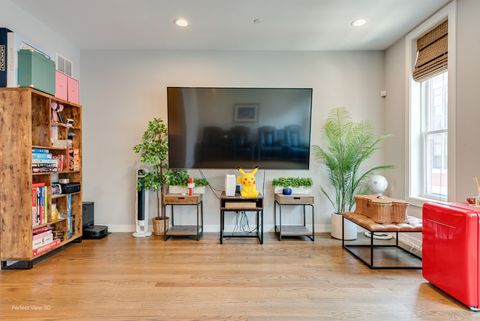 Tiny photo for 2253 W Coulter Street #4, Chicago, IL 60608 (MLS # 12469109)