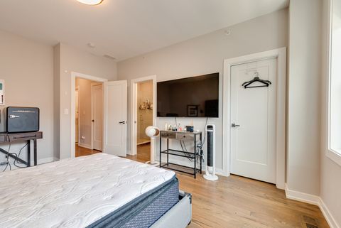 Tiny photo for 2253 W Coulter Street #4, Chicago, IL 60608 (MLS # 12469109)