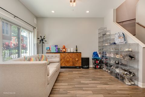 Tiny photo for 2253 W Coulter Street #4, Chicago, IL 60608 (MLS # 12469109)