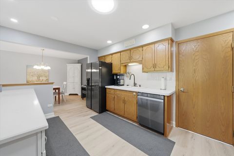 Tiny photo for 17654 Pennsylvania Court #207, Orland Park, IL 60467 (MLS # 12655681)