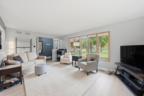 Tiny photo for 17654 Pennsylvania Court #207, Orland Park, IL 60467 (MLS # 12655681)