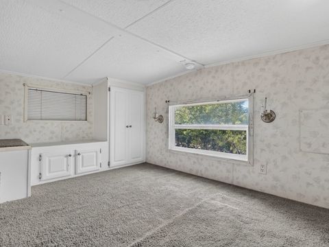 Tiny photo for 41 Lakeshore Drive, Wilmington, IL 60481 (MLS # 12689982)