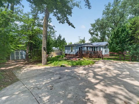 Tiny photo for 41 Lakeshore Drive, Wilmington, IL 60481 (MLS # 12689982)