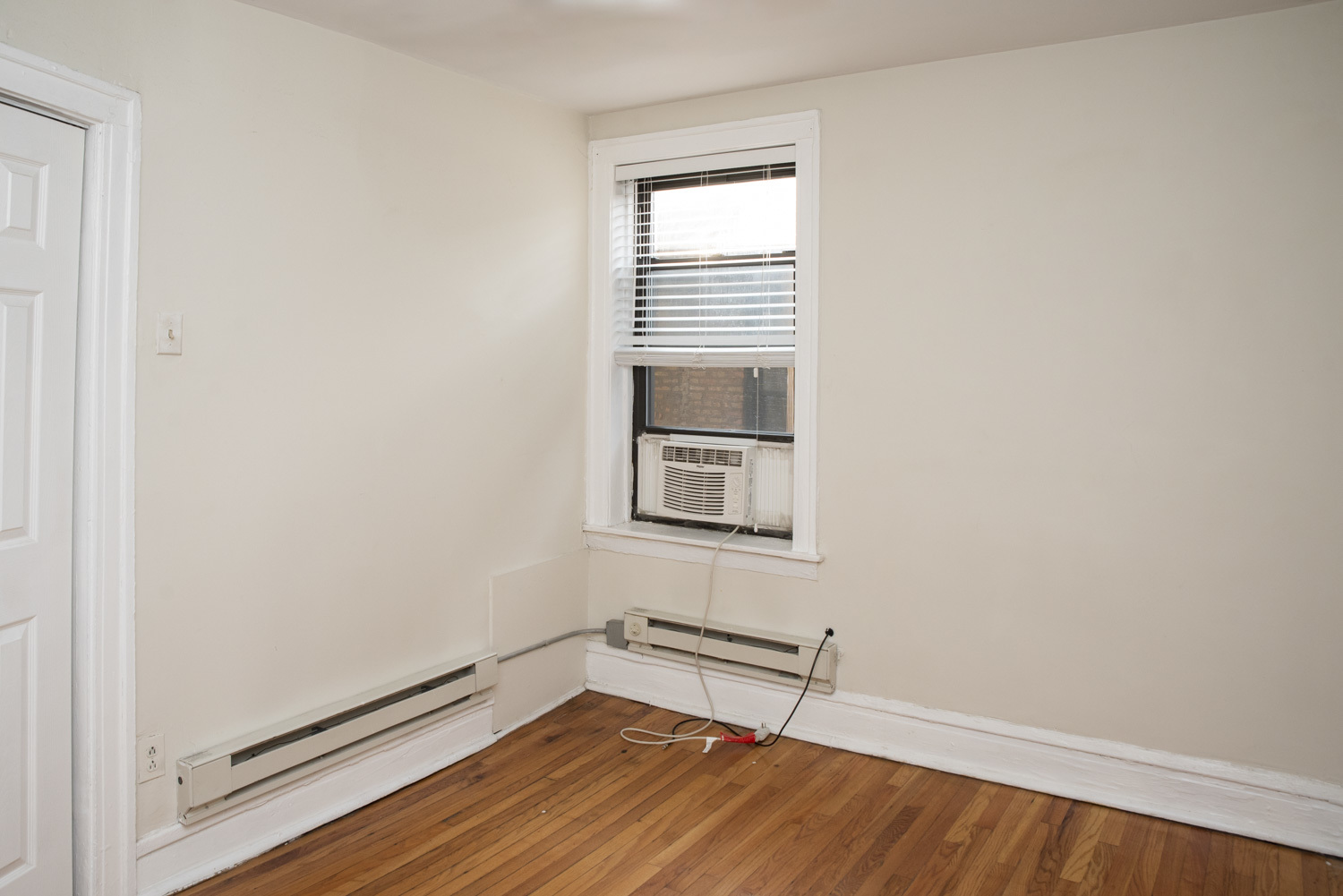 837 W Cornelia Avenue 3N