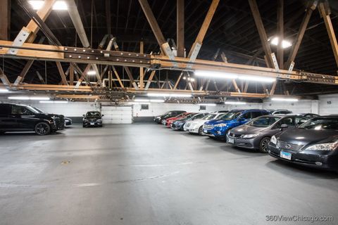 Tiny photo for 2909 N Sheridan Road #1211, Chicago, IL 60657 (MLS # 12448628)