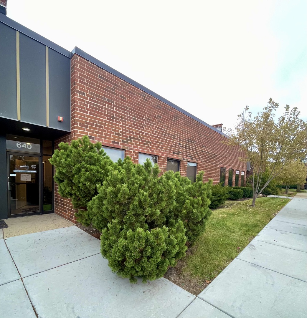 640 Anthony Trail