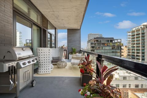 Tiny photo for 400 W HURON Street #801, Chicago, IL 60654 (MLS # 12513343)