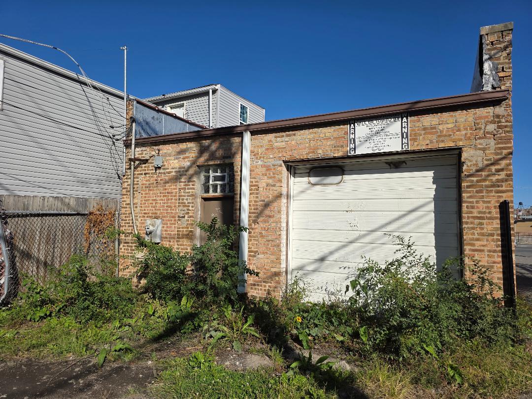 3448 S Ashland Avenue