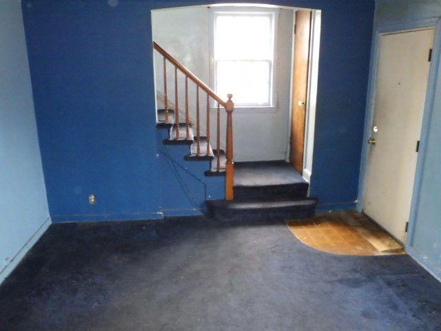 2523 E 97th Place