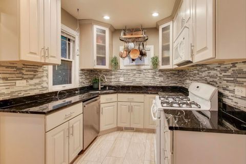 Tiny photo for 3418 Wesley Avenue, Berwyn, IL 60402 (MLS # 12498603)