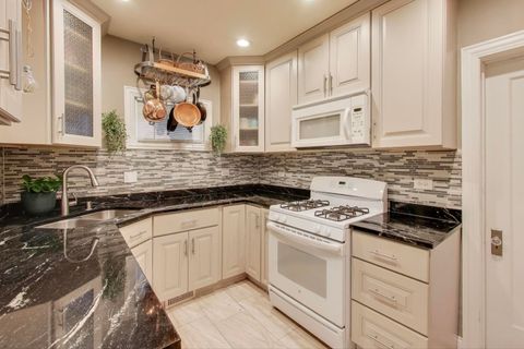 Tiny photo for 3418 Wesley Avenue, Berwyn, IL 60402 (MLS # 12498603)