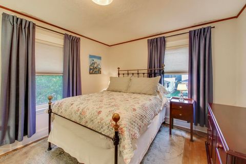 Tiny photo for 3418 Wesley Avenue, Berwyn, IL 60402 (MLS # 12498603)