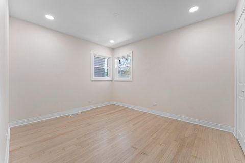 Tiny photo for 932 N Ridgeway Avenue, Chicago, IL 60651 (MLS # 12623626)