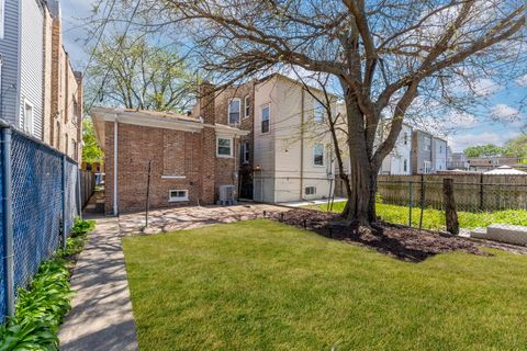 Tiny photo for 932 N Ridgeway Avenue, Chicago, IL 60651 (MLS # 12623626)