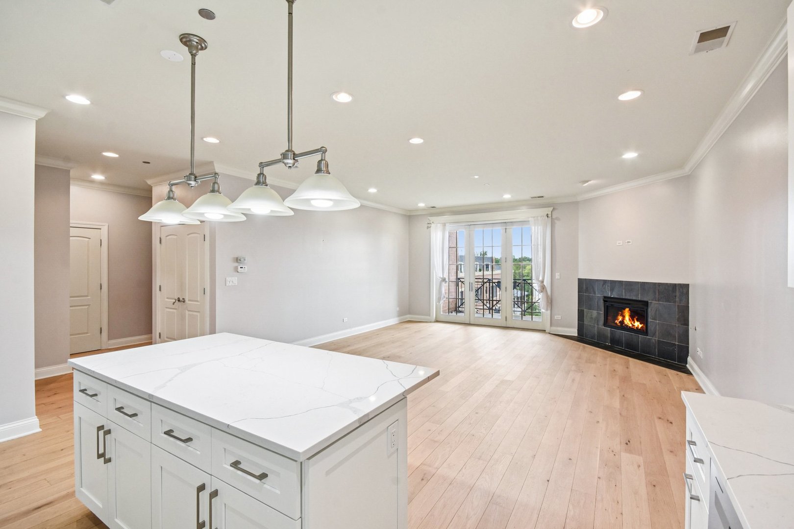 2811 N Bell Avenue 306