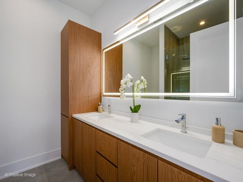 Tiny photo for 515 W Elm Street #201, Chicago, IL 60610 (MLS # 12748301)