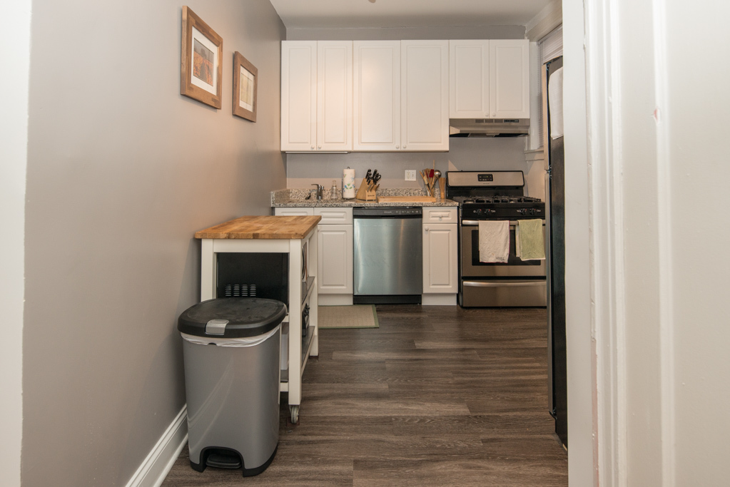 632 W Stratford Place 2S
