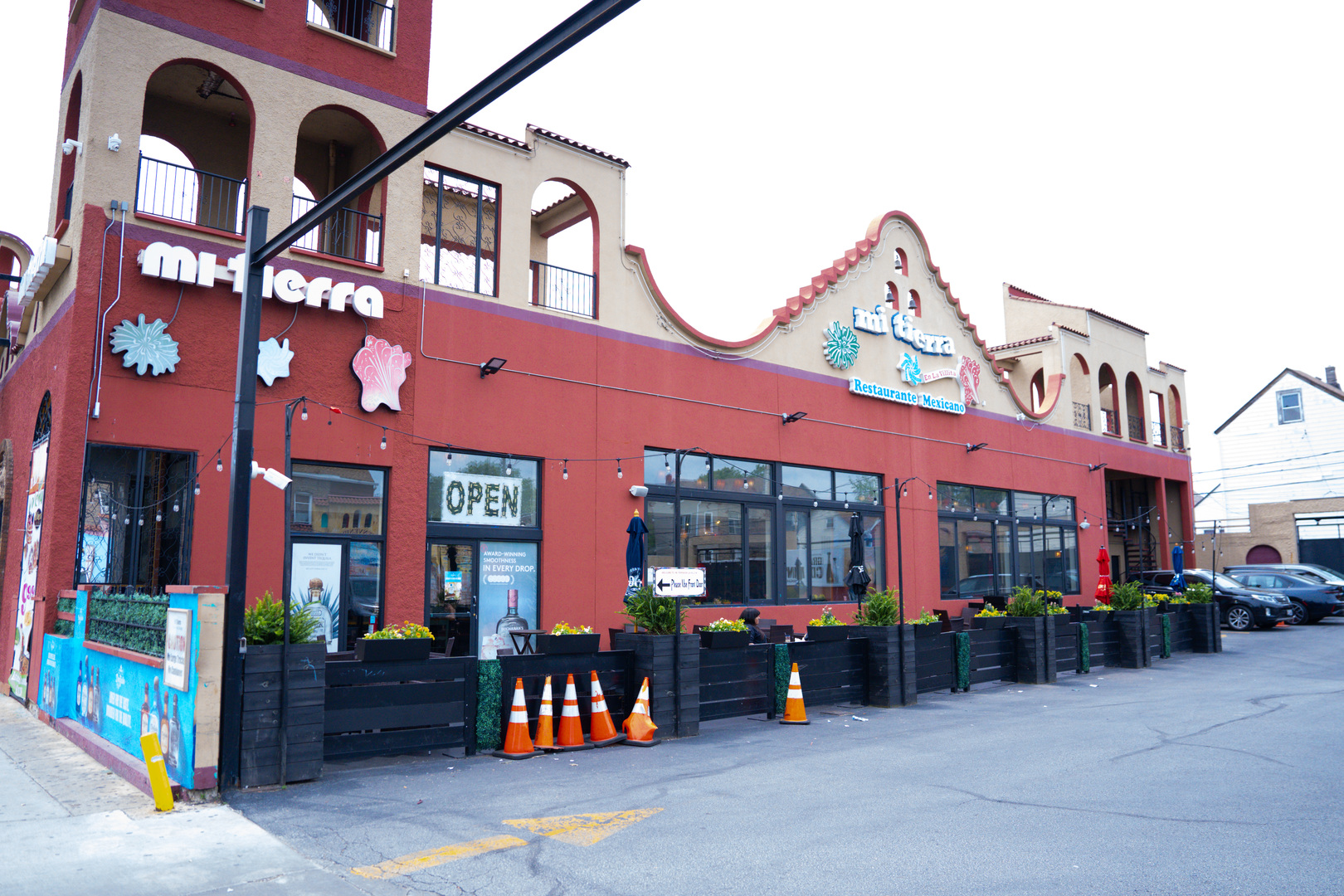 2528 S Kedzie Avenue