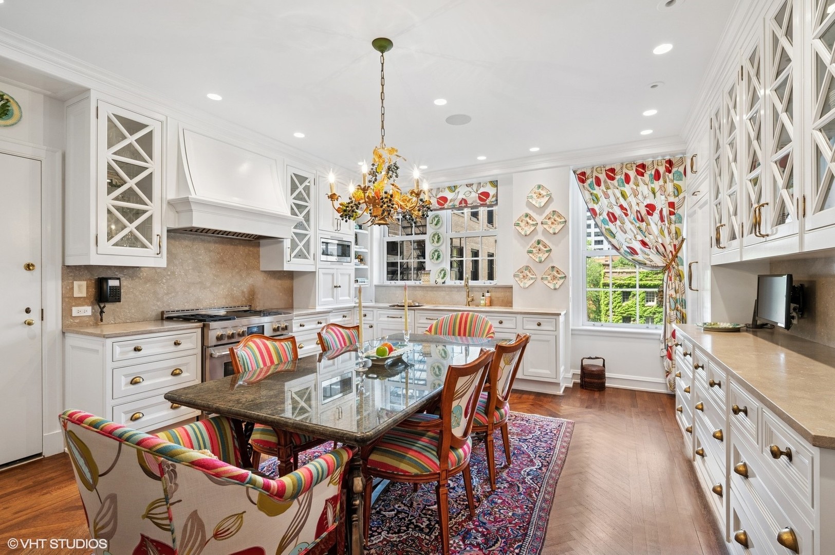 1500 N Lake Shore Drive 5B