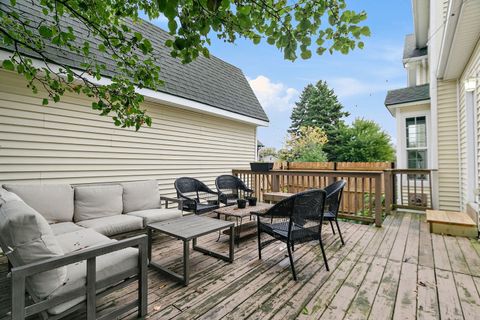Tiny photo for 431 Washington Street, Woodstock, IL 60098 (MLS # 12489075)