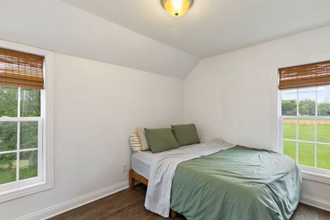 Tiny photo for 431 Washington Street, Woodstock, IL 60098 (MLS # 12489075)