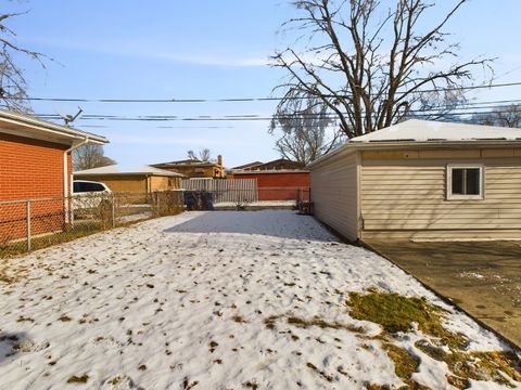 A home in Calumet Park