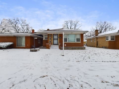 A home in Calumet Park