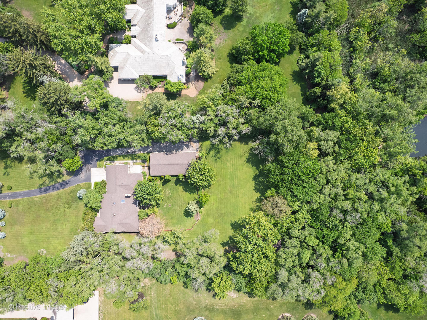 2525 W 35th Street